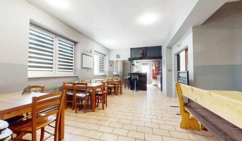 Obchodný priestor 290m2 s pivnicou  | Bánovce nad Bebravou 