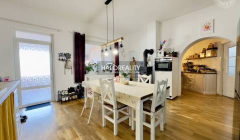 Predaj, rodinný dom Semerovo, rozsiahla rekonštrukci...