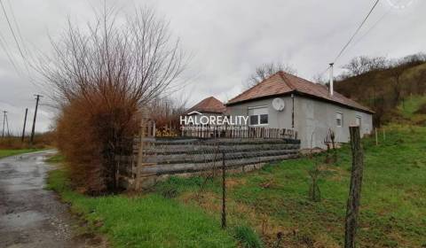 Predaj, rodinný dom Slovenské Ďarmoty, s pozemkom 48...