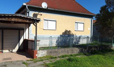 PREDAJ: Rodinný dom s pozemkom - TRÁVNIK, NOVÁ CENA !!!