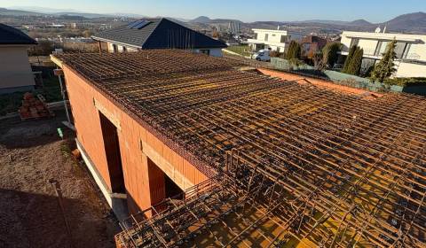 REZERVOVANÉ: 5-izbový rodinný dom typ 