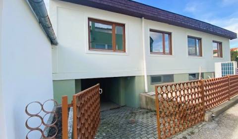 7142 Illmitz, Bungalow am Hauptplatz- belagsfertig mit Wärmepumpe