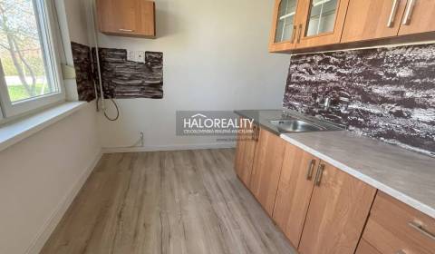 Predaj, trojizbový byt Selice, s garážou