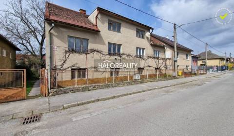 Predaj, rodinný dom Slovenská Ľupča - EXKLUZÍVNE HAL...