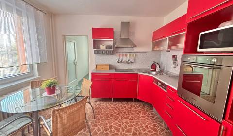 Predaj krásneho 3+1 bytu v perfektnej lokalite Čadca M.R. Štefánika