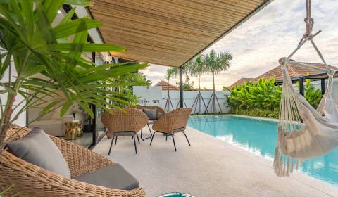 PATTAYA - 5-IZB. EXKLUZÍVNA VILA S BAZÉNOM - MOŽNOSŤ PLATBY V EUR