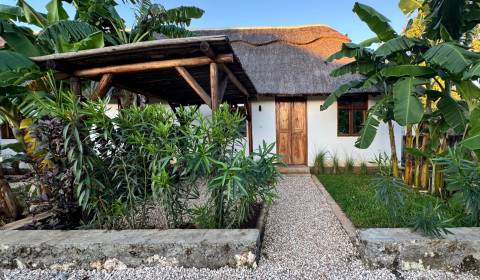 1 IZBOVÝ ROZPRÁVKOVÝ DOMČEK  V ZARIA GARDEN BUNGALOWS