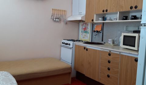 Exkluzívne na predaj 1,5 izbový byt Medzilaborce