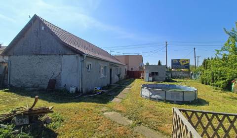 KOVARCE - 4 izbový rodinný dom s garážou