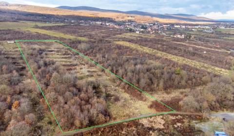  Stavebné pozemky 11 558 m² v atraktívnej lokalite Častá – Píla