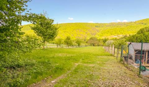 Pozemok na výstavbu RD 3728m2, Dolná Súča - Repákovci