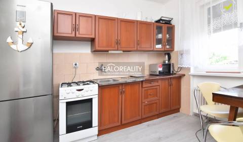 Predaj, rodinný dom Štvrtok na Ostrove