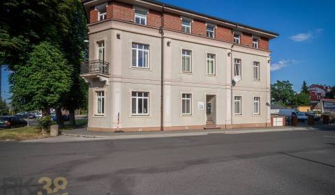 Prenájom kancelárskych priestorov s výbornou polohou blízko stanice