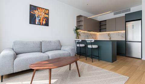 EXKLUZÍVNE METROPOLITAN│Štýlový nový 2i byt s walk-in šatníkom,SKYPARK