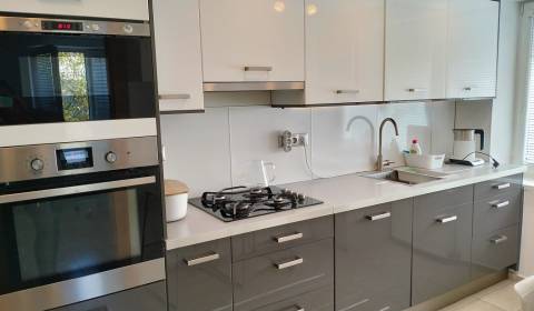 Prenájom 3-izbového bytu, Martin - širšie centrum