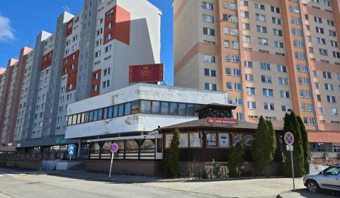 Petržalka »» Trojpodlažná obchodno-administratívna budova 