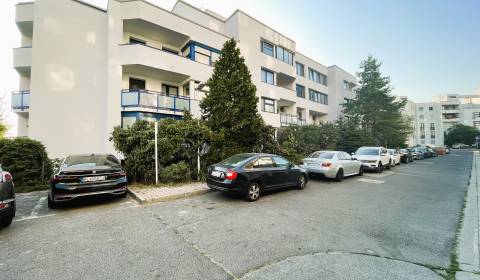 Na Predaj - Tehlový, kompletne zariadený 4 izb.byt