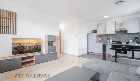 NA PRENÁJOM 2-IZBOVÝ BYT S TERASOU, DUNAJSKÁ STREDA