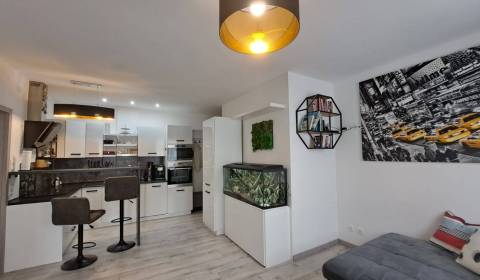 Krásny 3-izbový byt v novostavbe v Poprade na prenájom