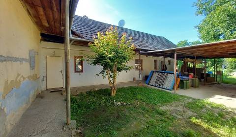Na predaj rodinný dom 3+1, pozemok 895 m2 Dolná Krupá
