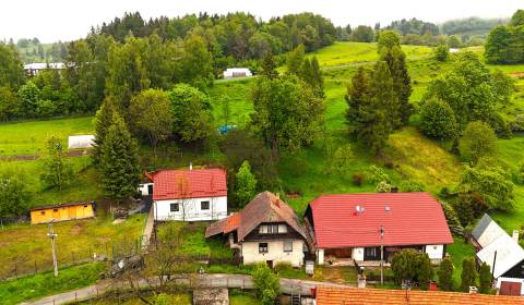 KREMNICKÉ BANE-Predaj rodinného domu v pôv.stave pri SKI KRAHULE