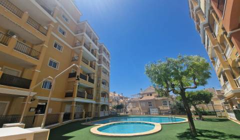 SKVELÁ PRÍLEŽITOSŤ- LA MATA (Torreblanca)3 spálňový apartmán s garážou