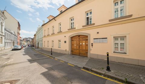 Kancelárske priestory na Panenskej ulici na prenájom