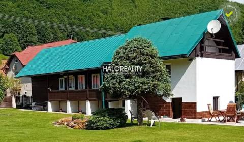 Predaj, rodinný dom Osrblie, štýlová drevenica pri v...