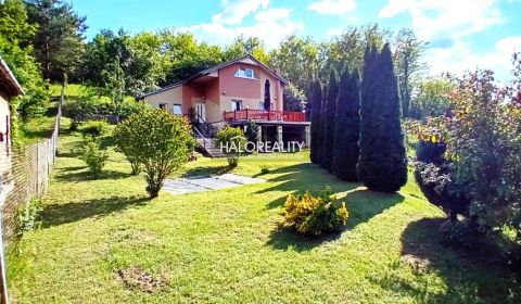 REZERVOVANÉ - Predaj, rodinný dom Radzovce, v okrajo...