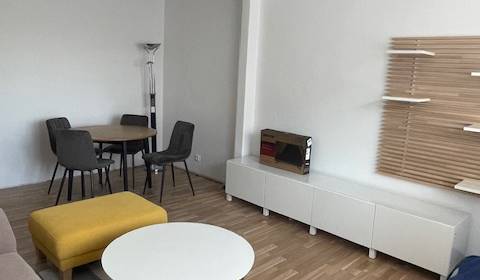 Prenájom 3-izbového bytu- BA- Trnavské mýto / širšie centrum