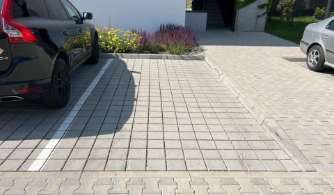 Prenájom parkovacie miesto, Muškátová, Trenčín - Vinohrady