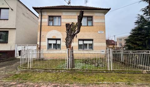 Na predaj rodinný dom, Nemšová