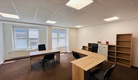 Prenájom kancelárie v samom centre mesta Nové Zámky