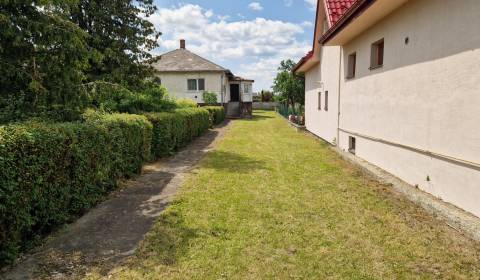 AstonReal: na predaj rodinný dom s pozemkom 1 469 m2, Nižná Šebastová