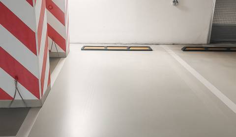 Na predaj: Parkovacie miesta v GARÁŽI – Promenada Living Park, Nitra