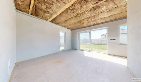 Krásny 4 izbový RD bungalov 92,26 m2 na pozemku 531 m2, Senec