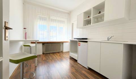Babony TRE - Na predaj 2 izbový byt v Starom Meste, Bratislava