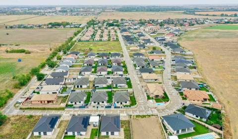 JUŽNÁ BRÁNA - MLYNSKÝ KLIN – pozemok 602 m2 s IS a STAVEBNÝM POVOLENÍM