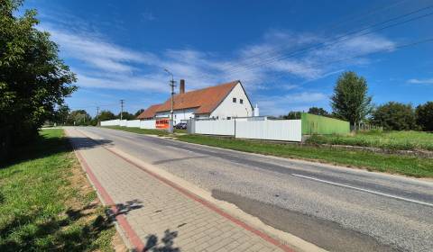 4613 m² areál s budovou pôvodného liehovaru v obci Zemianske Sady