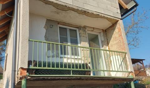 Predám vinicu s chatkou v Šahách – ideálne miesto pre oddych!