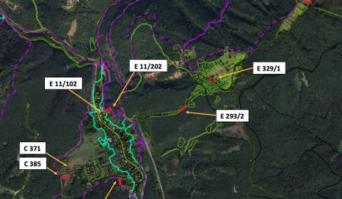 Dolný Harmanec – 2.000 m2 ORNÁ PÔDA a LESY