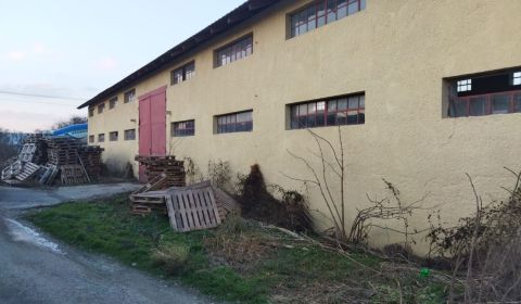 Skladové priestory Ladce / Ilava