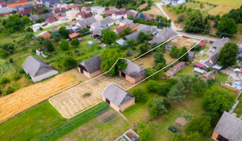 Predaj stavebného pozemku 2022 m2 - Chocholná - Velčice