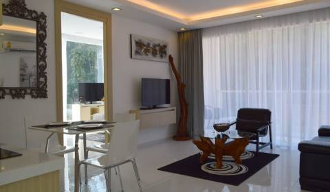 1 IZBOVÝ APARTMÁN (1 SPÁLŇA + 1 OBÝV. IZBA) THE CLOUD PATTAYA