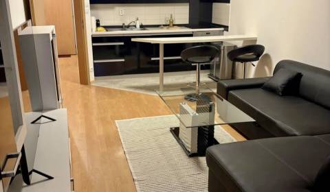 Prenájom 2 izbový byt NOVOSTAVBA, Jégého ulica, Bratislava II Ružinov