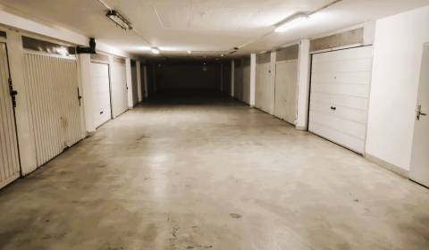 PREDAJ garáž.boxu v podzemnej garáži v BA - Ružinove, ul.Sv. Vincenta.