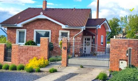REZERVOVANÉ - Predaj, rodinný dom Kalinovo - EXKLUZÍ...