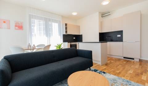 Skvelý slnečný 3i byt s balkónom v projekte METROPOLIS