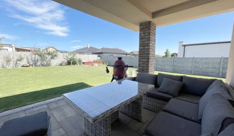 PREŠOV-LUKRATÍVNY RODINNÝ DOM,POZEMOK 820 m2, VLČIE DOLY