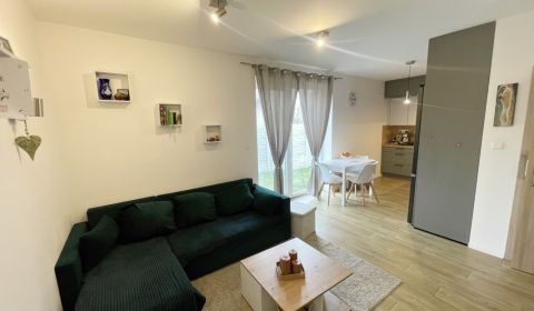 PREŠOV-ÚTULNÝ TEHLOVÝ RD,NIŽNÁ ŠEBASTOVÁ, ul.SLANSKÁ, MHD PREŠOV